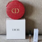 صندوق المجوهرات الأحمر الملكي من Diorm, يحتوي على 4 منتجات