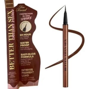 ارسمي عيونك بكل ثقة ودقّة مع الآيلاينر اليائس من Too Faced – Better Than Sex!