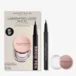 طقم الحواجب من أنستازيا بيفرلي هيلز "Laminated Look Brow Kit" درجة SOFT BROWN