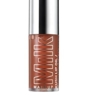 لب أويل MILK MAKEUP بدرجتي Chocolate Cake وDream Machine هو من أحدث إصدارات العلامة، ويجمع بين العناية واللون بإطلالة عصرية ومغذية.