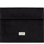 شنطة قوتشي الأصلية للمكياج – المخمل الأسود Gucci Velvet Makeup Bag – Black (Original)