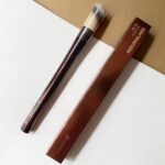 Hourglass Vanish™ Seamless Finish Concealer Brush