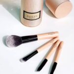 Gucci Brush Set Cosmes – مجموعة فرش مكياج صغيرة فاخرة