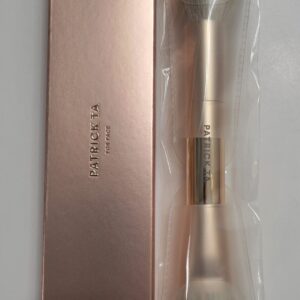 فرشاة باتريك تا ذات الطرفين للمكياج (PATRICK TA Dual-Ended Complexion Brush)