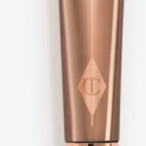 Charlotte Tilbury – Hollywood Contour Wand