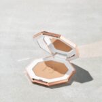 Fenty Beauty Sun Stalk’r Instant Warmth Bronzer