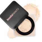 بودرة التثبيت الصغيرة من Huda Beauty