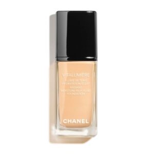 CHANEL VITALUMIÈRE Radiant, Moisture-Rich Fluid Foundation – Shade 07