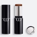 مع كرتونهDior Forever Skin Perfect Multi-Use Foundation Stick – Blur Perfection – 24H Wear & Hydration