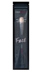 Huda Beauty – Undereye Buff Brush (فرشاة للكونسيلر والبودرة تحت العين)