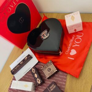 طقم الحب – Charlotte Tilbury