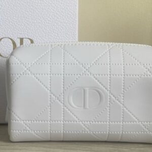 Miss Dior Mini Egg Bag Gift Set (mini mascara &rougedior shade 100 nude)