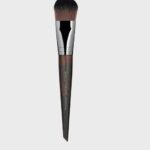 Make Up For Ever Foundation Brush 106 – فرشاة كريم أساس الحجم الصغير