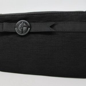 طقم مكياج Giorgio Armani – حقيبة سوداء مع ماسكارا وبرايمر وتستر أحمر شفاه