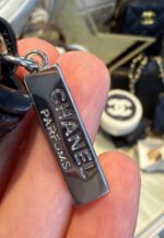 ⁦Makeup & Brush Bag – Chanel Perfume Edition⁩ - الصورة ⁦4⁩