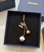 Luxury Gold Charm Keychain Inspired Pendant – CC Design with Pearl Beads