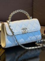 ⁦Chanel Mini Kelly White Caviar Leather Bag⁩ - الصورة ⁦4⁩