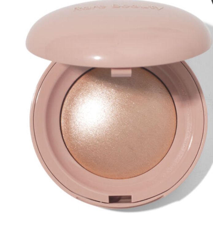 WhatsApp Image 2026-05-22 at 3.05.41 PM (2) Rare Beauty Silky Touch Highlighter - الصورة 1