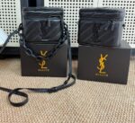 ⁦YSL Luxury Black Gift Bag with Full-Size Makeup Set⁩ - الصورة ⁦2⁩