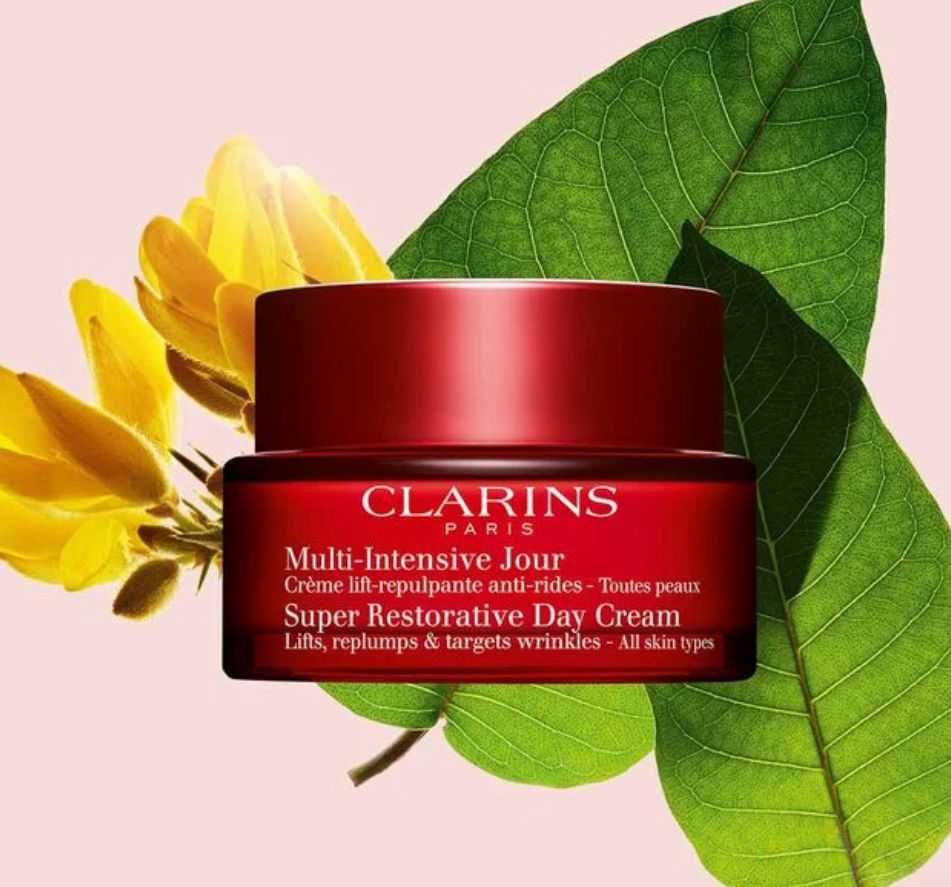 WhatsApp Image 2026-06-24 at 12.17.13 PM (3) Clarins Super Restorative Day Cream 50ml - الصورة 1