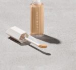 ⁦Fenty Beauty We’re Even Hydrating Longwear Waterproof Concealer⁩ - الصورة ⁦15⁩
