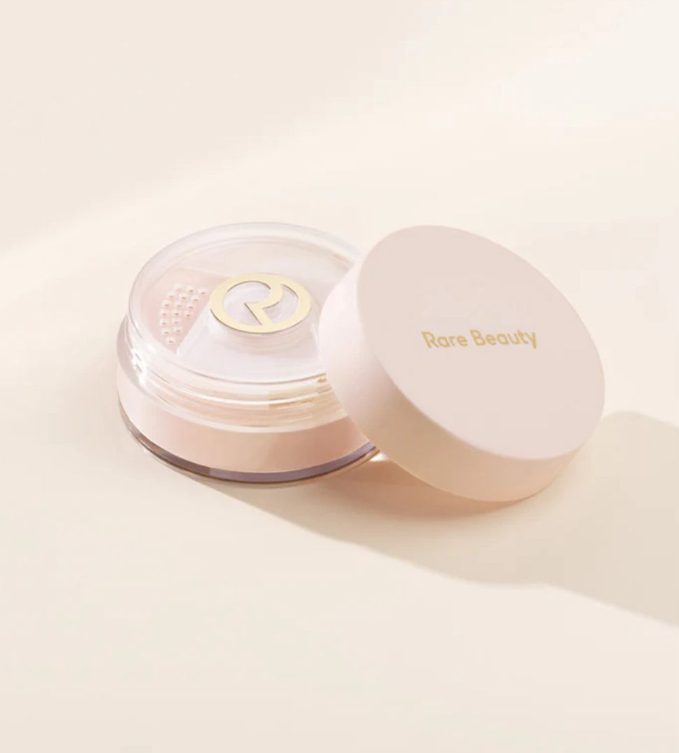 WhatsApp Image 2026-07-06 at 11.05.16 AM (1) Always an Optimist Soft Radiance Setting Powder – Rare Beauty - الصورة 1