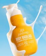 ⁦Sol de Janeiro Body Badalada Vitamin-Infused Lotion 400ml⁩ - الصورة ⁦2⁩
