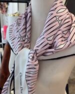 ⁦Christian Dior Miss Dior Pink & White Scarf 90*90CM⁩ - الصورة ⁦5⁩