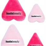 Huda Beauty Velvet Powder Puff Set