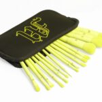 16 Piece Makeup Brush Set & Brush Pouch