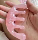 ⁦Kérastase Scalp Massage Brush⁩ - الصورة ⁦2⁩