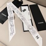 ⁦Chanel Silk Twilly Scarf⁩ - الصورة ⁦2⁩
