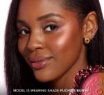 ⁦Too Faced Sun Bunny Luminous Blushing Bronzer - Shade Fuchsia Bunny⁩ - الصورة ⁦3⁩