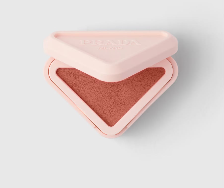 WhatsApp Image 2026-08-22 at 6.40.22 PM (2) Prada Touch Cream-to-Powder Color – P71 Bow - الصورة 1