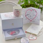 Dioramour Romantic Gift Set – Mug, Greeting Card & Notebook