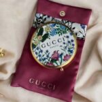 Gucci Beauty Floral Compact Mirror – Gold Tone