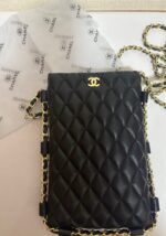 ⁦Chanel Mini Black Quilted Phone Bag without box⁩ - الصورة ⁦2⁩