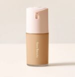 ⁦Rare Beauty True to Myself Natural Matte Longwear Foundation⁩ - الصورة ⁦8⁩