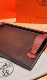⁦Hermès Wooden Serving Tray⁩ - الصورة ⁦2⁩
