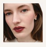 ⁦Westman Atelier Lip Suede Matte Lipstick – Figue⁩ - الصورة ⁦3⁩