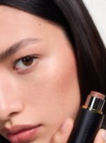 ⁦Westman Atelier Face Trace Contour Stick – Coco⁩ - الصورة ⁦2⁩