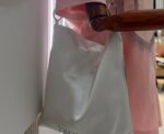 ⁦Dior Beauty VIP Silver Shoulder Bag⁩ - الصورة ⁦2⁩