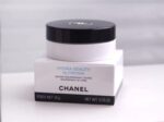 ⁦CHANEL Hydra Beauty Nutrition Nourishing Lip Care⁩ - الصورة ⁦2⁩