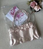 ⁦Champagne Satin Ruffle Tote Bag⁩ - الصورة ⁦6⁩
